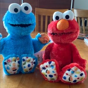 Sesame Street  Elmo and Cookie Monster